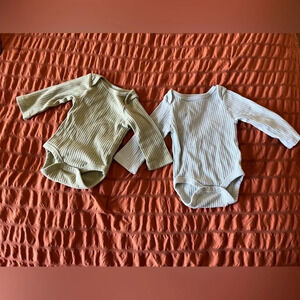 Cloud Island Ribbed Bodysuit Pair Green Blue Size Newborn